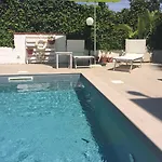 Marricriu Beb And Pool Alojamento de Acomodação e Pequeno-almoço