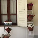 Alojamento de Acomodação e Pequeno-almoço Marricriu Beb And Pool Avola